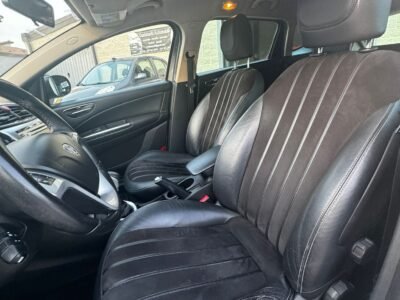 Lancia Delta 1.6 MJT DPF Platino