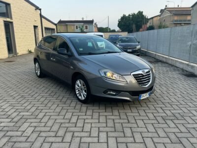 Lancia Delta 1.6 MJT DPF Platino