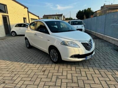 Lancia YPSILON 1.2