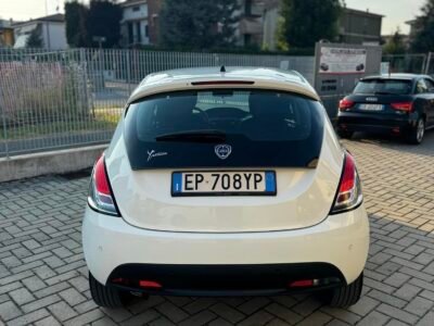 Lancia YPSILON 1.2