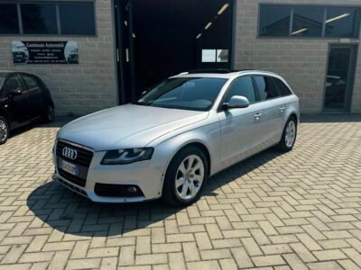 AUDI A4 2.0