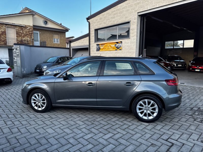 Audi A3 Cabrio 1.6 TDI Clean Diesel Ambition
