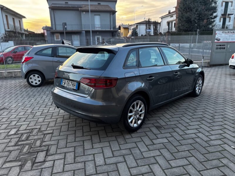Audi A3 Cabrio 1.6 TDI Clean Diesel Ambition