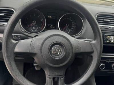 VOLKSWAGEN GOLF VI 1.4 5p. UNITED