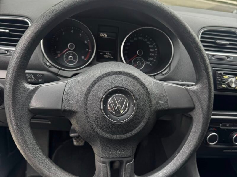 VOLKSWAGEN GOLF VI 1.4 5p. UNITED